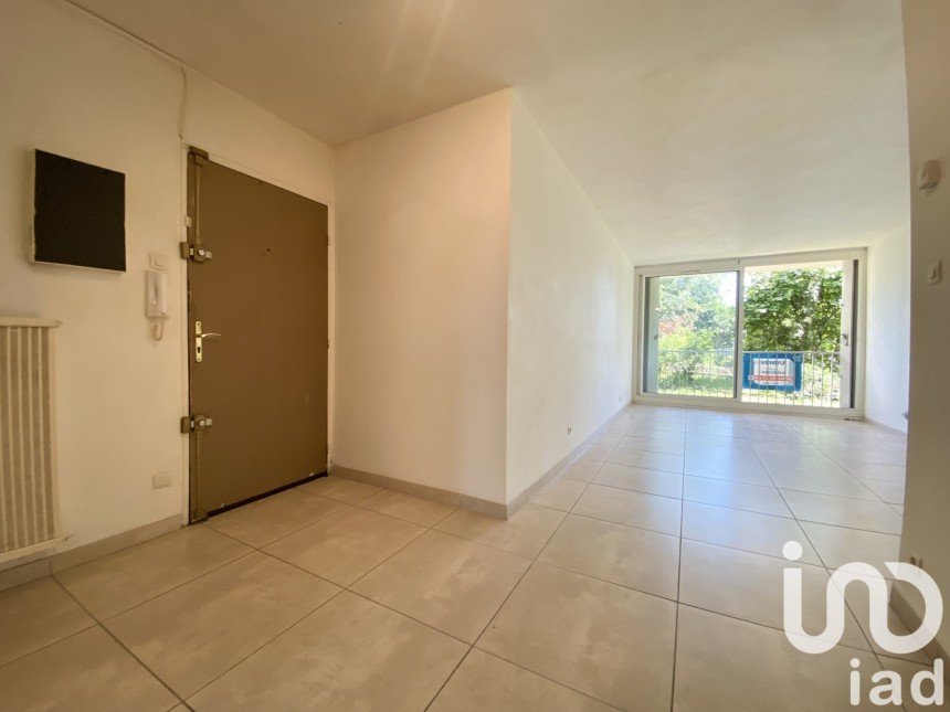 Appartement 4 pièces de 80 m² à Toulon (83100)