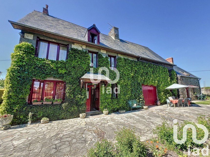 Country house 6 rooms of 180 m² in Pleine-Fougères (35610)
