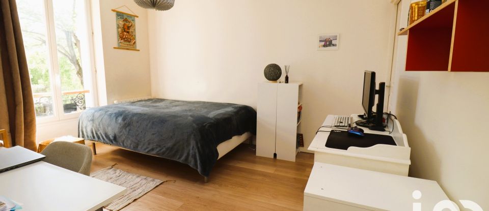 Maison 6 pièces de 150 m² à Clamart (92140)