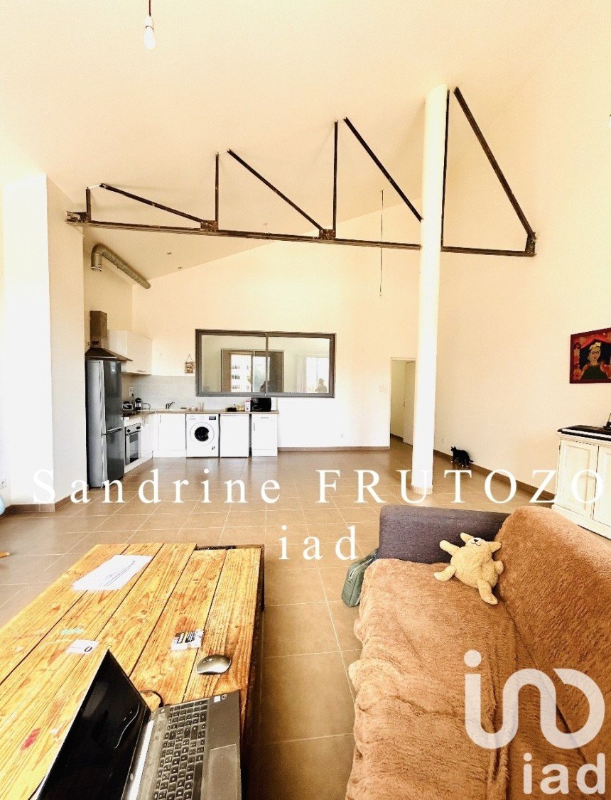 Loft 3 pièces de 95 m² à Perpignan (66000)