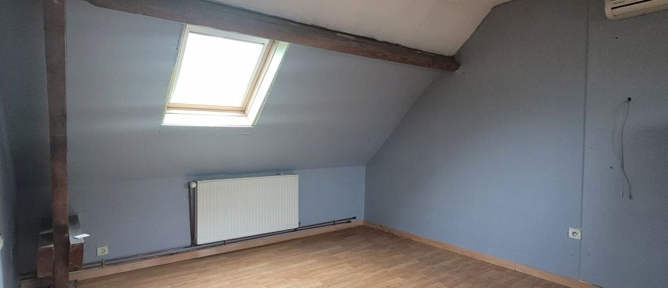 House 5 rooms of 217 m² in Neuve-Chapelle (62840)