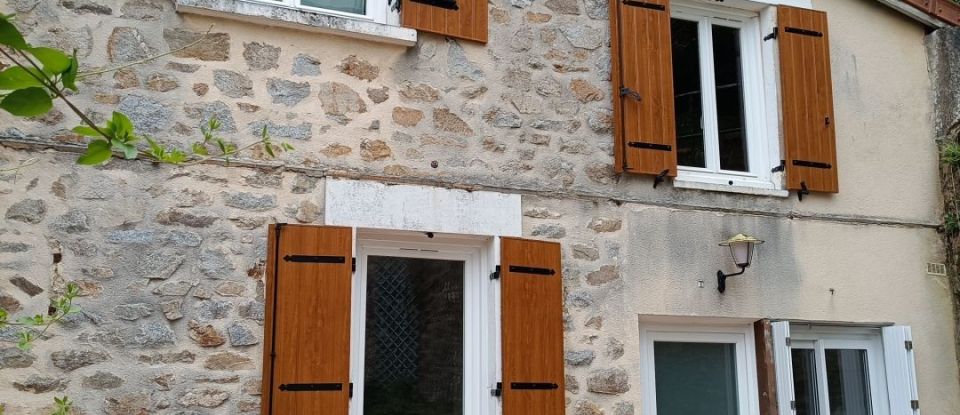 Maison 5 pièces de 100 m² à Bosmie-l'Aiguille (87110)