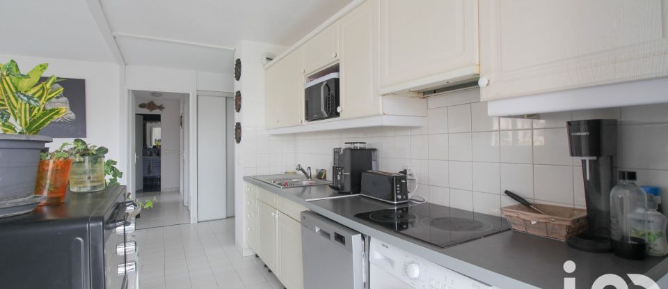 Appartement 4 pièces de 77 m² à Saint-Laurent-du-Var (06700)