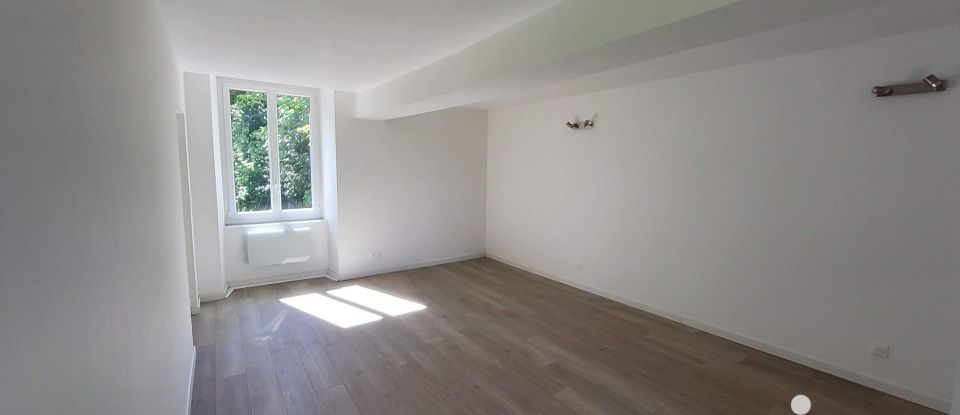 Demeure 6 pièces de 244 m² à Saint-Barthélemy-d'Anjou (49124)