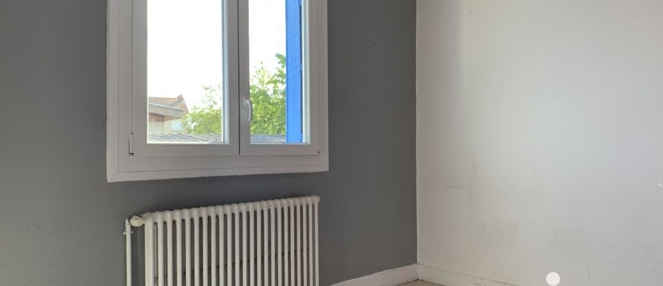 Maison traditionnelle 5 pièces de 118 m² à Domérat (03410)