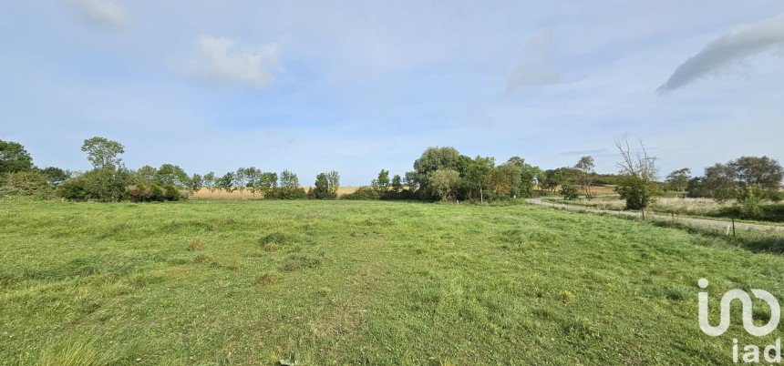 Terrain de 4 300 m² à Saint-Hilaire-en-Woëvre (55160)