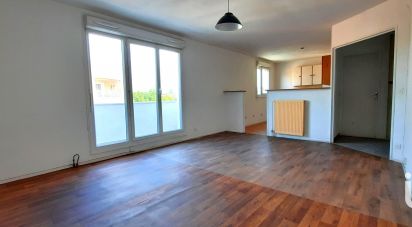 Appartement 3 pièces de 65 m² à - (91000)