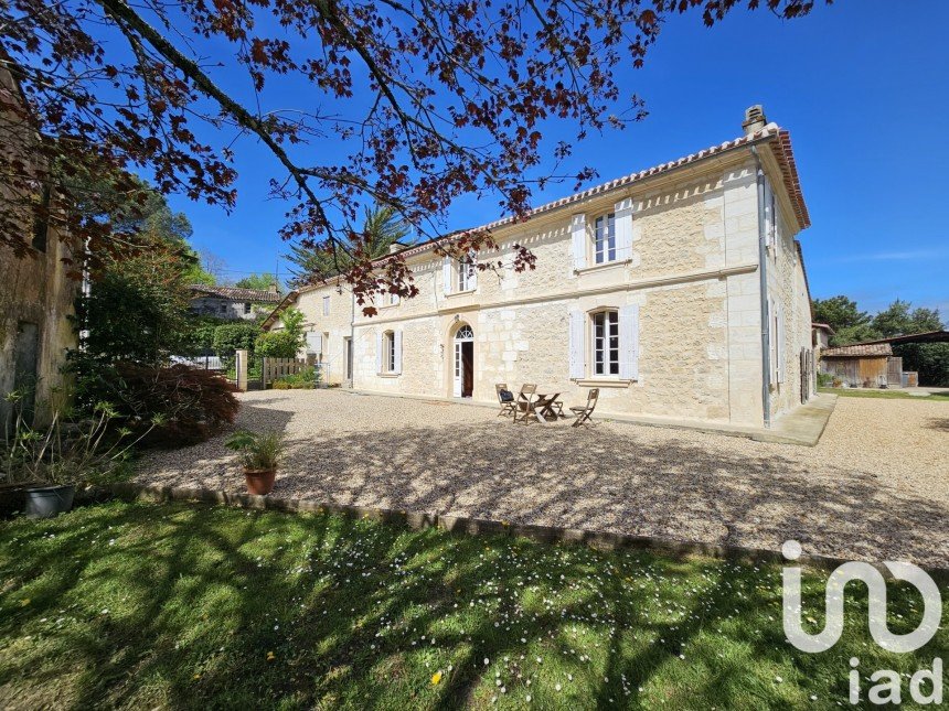 House 7 rooms of 260 m² in Créon (33670)