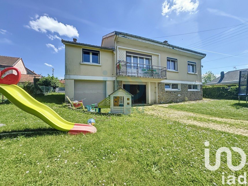 Maison traditionnelle 4 pièces de 90 m² à Carignan (08110)