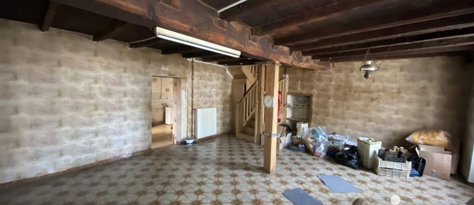 Maison de village 4 pièces de 115 m² à Nonac (16190)