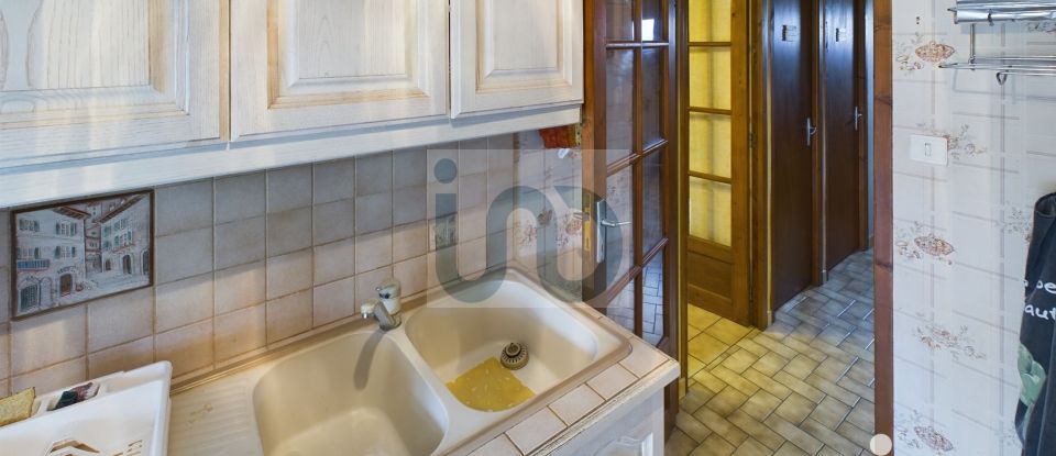 Traditional house 5 rooms of 84 m² in La Flotte (17630)