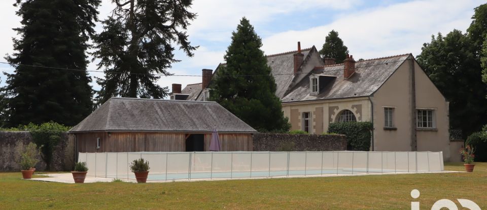 Mansion 17 rooms of 600 m² in Tours (37000)