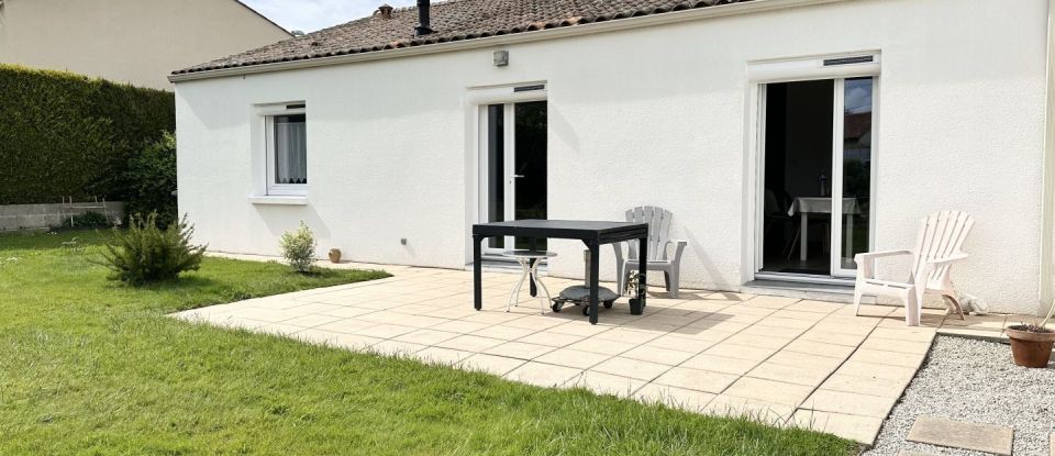 Maison 5 pièces de 97 m² à Aubigny-Les Clouzeaux (85430)