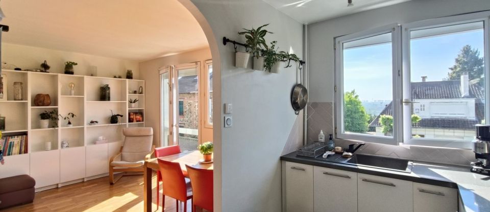 Apartment 3 rooms of 54 m² in Suresnes (92150)