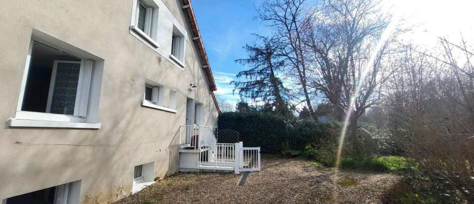 House 9 rooms of 186 m² in La Roche-Posay (86270)