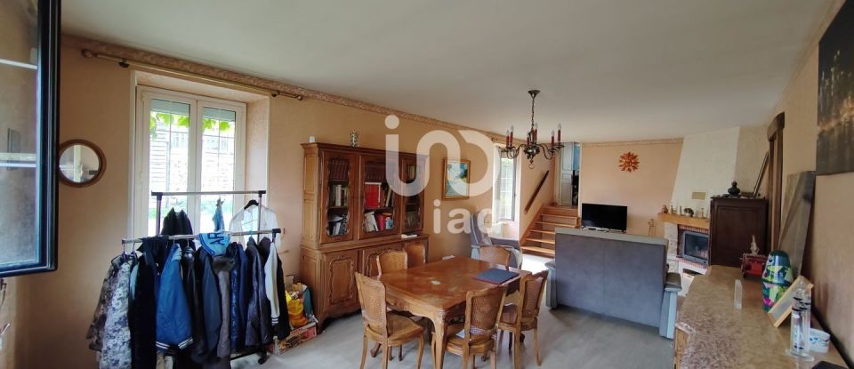 Maison 6 pièces de 137 m² à Chaumont (52000)