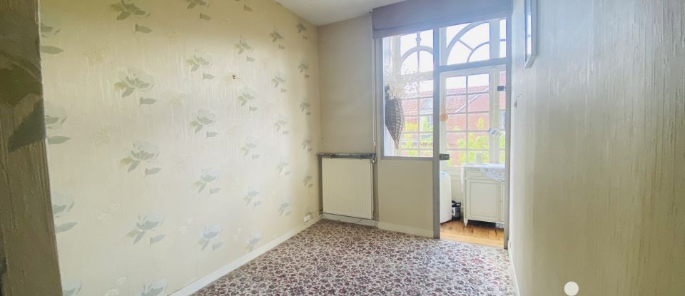 Apartment 4 rooms of 115 m² in Mons-en-Barœul (59370)