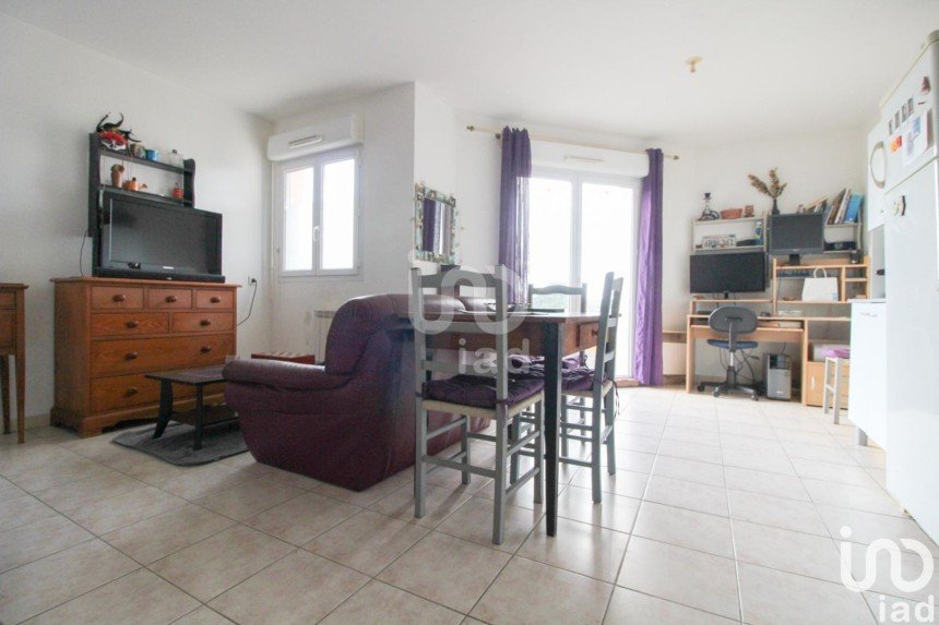 Appartement 1 pièce de 33 m² à La Cavalerie (12230)