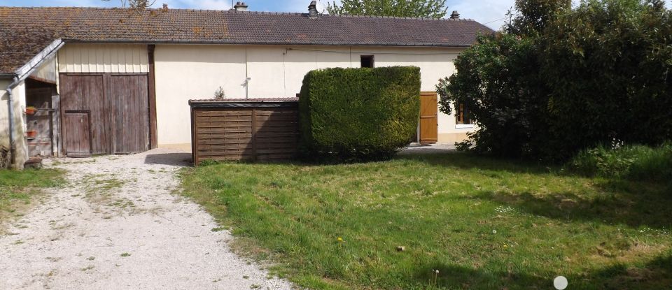 Longère 3 pièces de 111 m² à Soudron (51320)