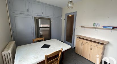 Maison 4 pièces de 120 m² à Parthenay (79200)