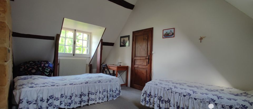 Longere 10 rooms of 215 m² in Saint-Gervais-des-Sablons (61160)