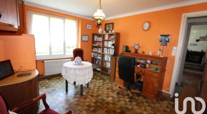 Traditional house 9 rooms of 207 m² in Gouesnach (29950)