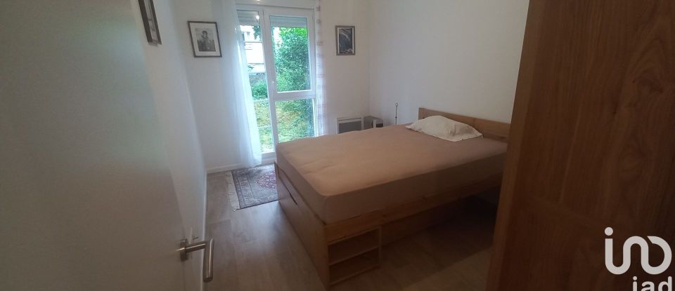 Apartment 3 rooms of 61 m² in Thiais (94320)