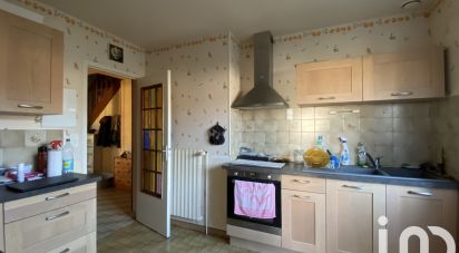 Traditional house 5 rooms of 151 m² in Amilly (45200)