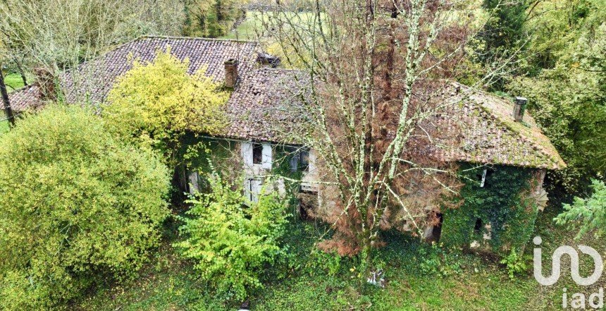 Maison 5 pièces de 200 m² à Saint-Junien (87200)