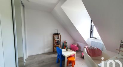 Maison 9 pièces de 175 m² à Gosné (35140)