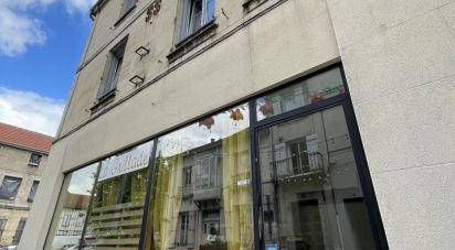 Building in Saint-Dizier (52100) of 227 m²