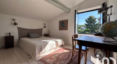 Apartment 4 rooms of 118 m² in Aix-en-Provence (13540)