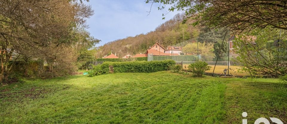 Demeure 5 pièces de 240 m² à Saint-Martin-d'Uriage (38410)