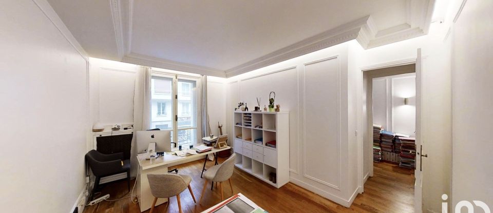 Appartement 6 pièces de 92 m² à Paris (75010)