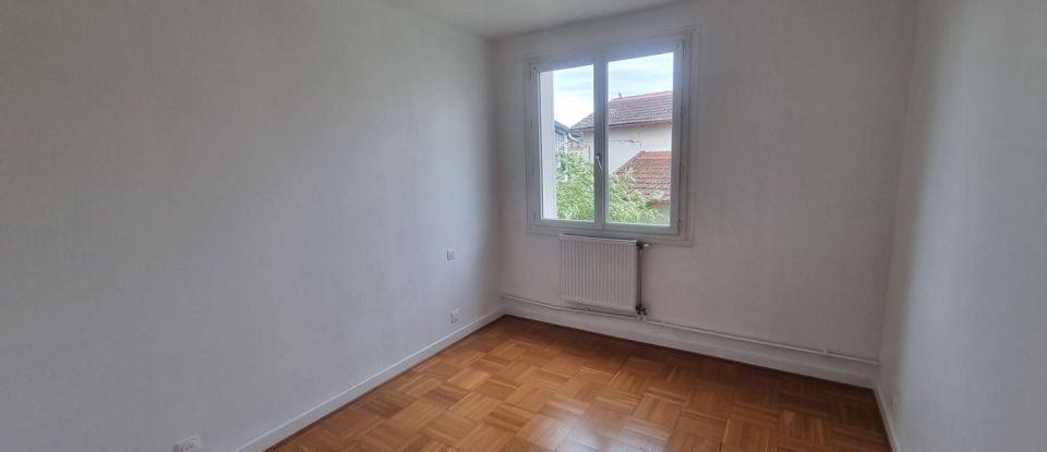 Appartement 4 pièces de 87 m² à Agen (47000)