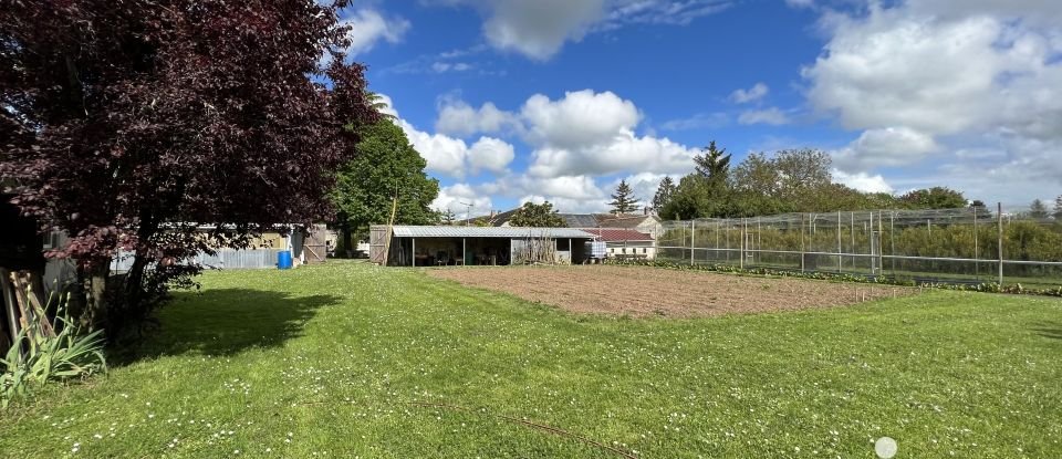 Ferme 7 pièces de 320 m² à Chenou (77570)