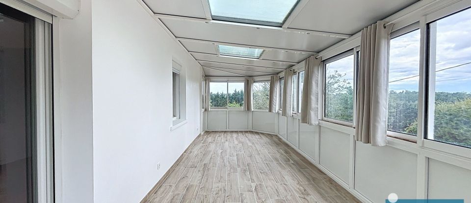 Maison 8 pièces de 141 m² à Lectoure (32700)