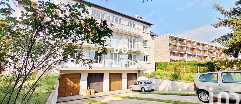 Appartement 4 pièces de 74 m² à Viry-Châtillon (91170)