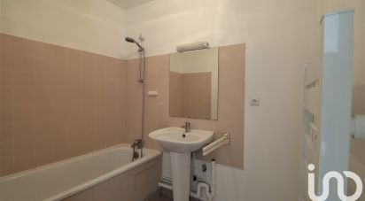 Apartment 2 rooms of 38 m² in Orléans (45000)