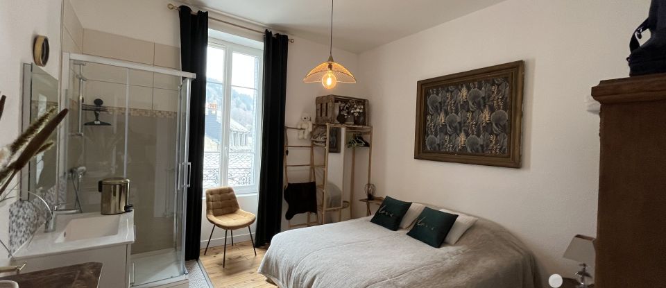 Appartement 3 pièces de 75 m² à Mont-Dore (63240)