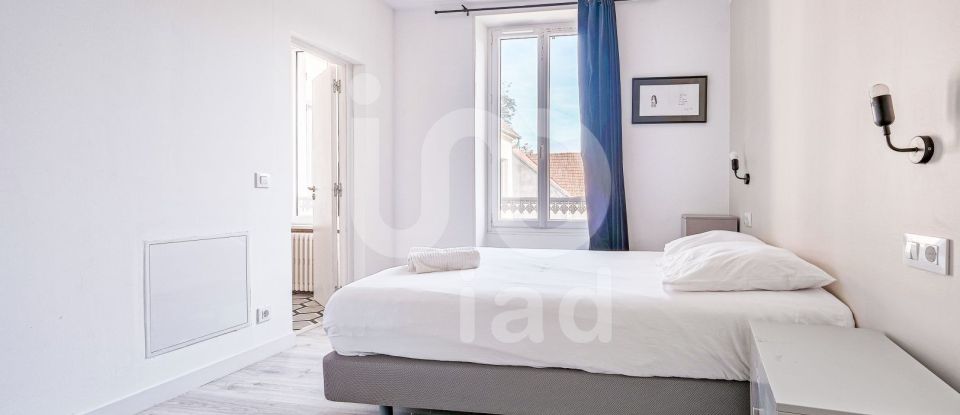 Maison 14 pièces de 681 m² à Lizy-sur-Ourcq (77440)