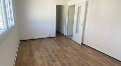 Appartement 2 pièces de 45 m² à Orange (84100)