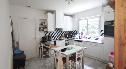 House 6 rooms of 112 m² in Bellevigny (85170)