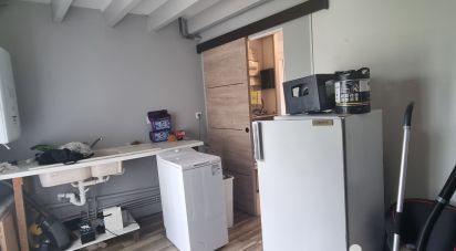 Maison 4 pièces de 92 m² à Échiré (79410)