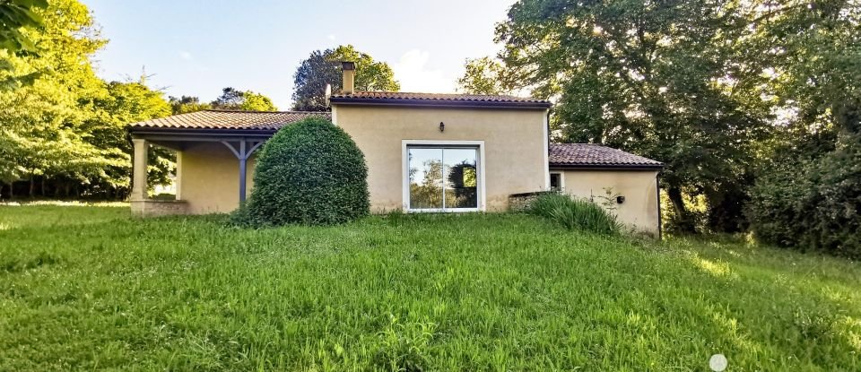 Maison rustique 4 pièces de 73 m² à Campagnac-lès-Quercy (24550)