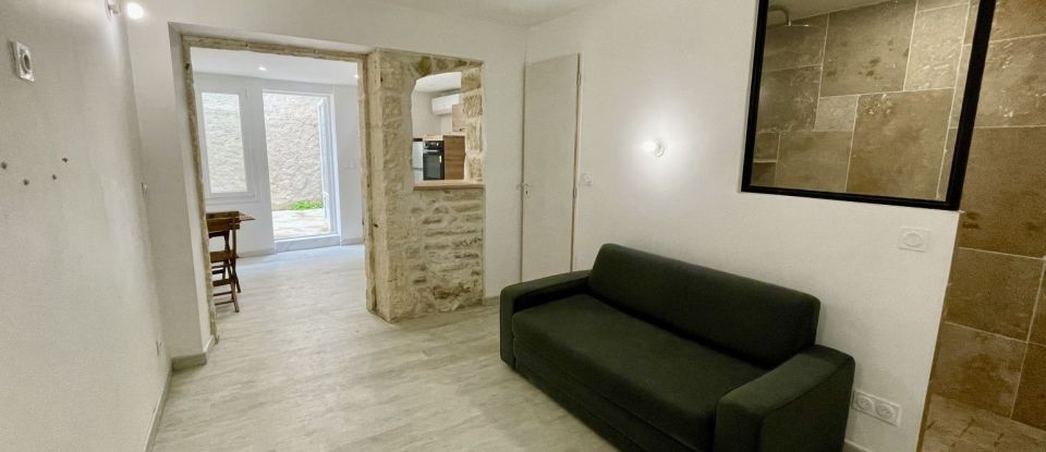 Maison 6 pièces de 130 m² à Saint-Laurent-d'Aigouze (30220)