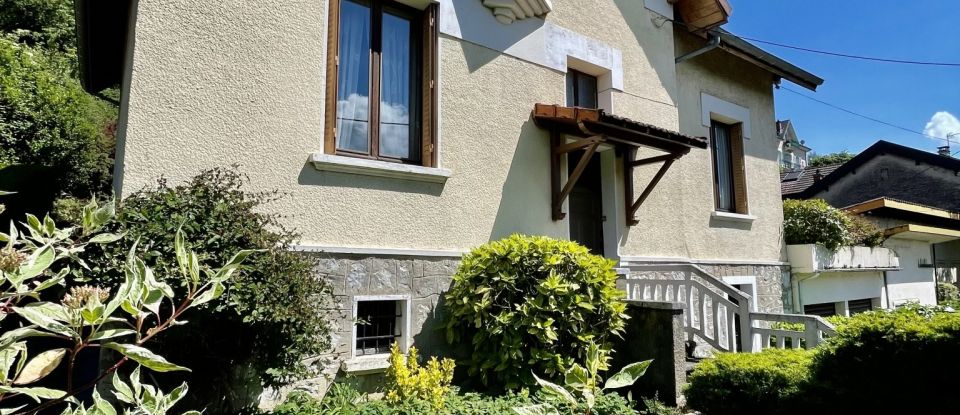 Traditional house 5 rooms of 143 m² in Aix-les-Bains (73100)