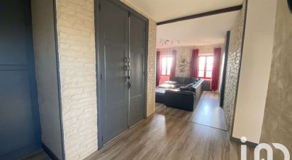 Apartment 4 rooms of 137 m² in Parthenay (79200)