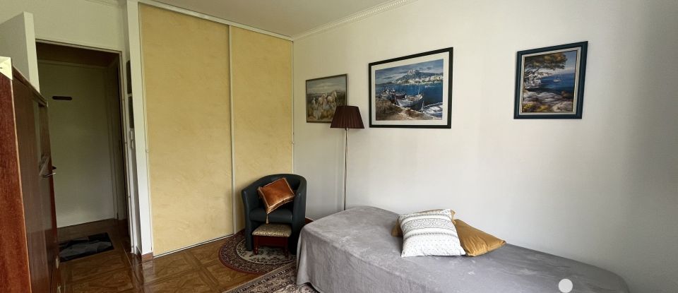 Appartement 4 pièces de 82 m² à Évry (91000)