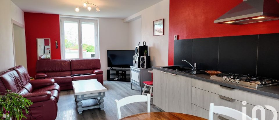 Apartment 4 rooms of 62 m² in Saint-Just-Saint-Rambert (42170)